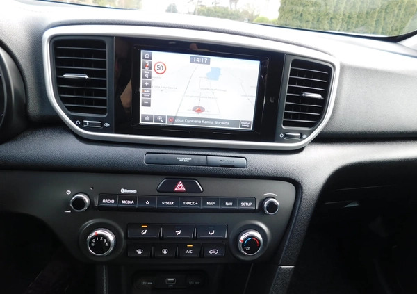 Kia Sportage cena 74980 przebieg: 156200, rok produkcji 2020 z Przedbórz małe 596